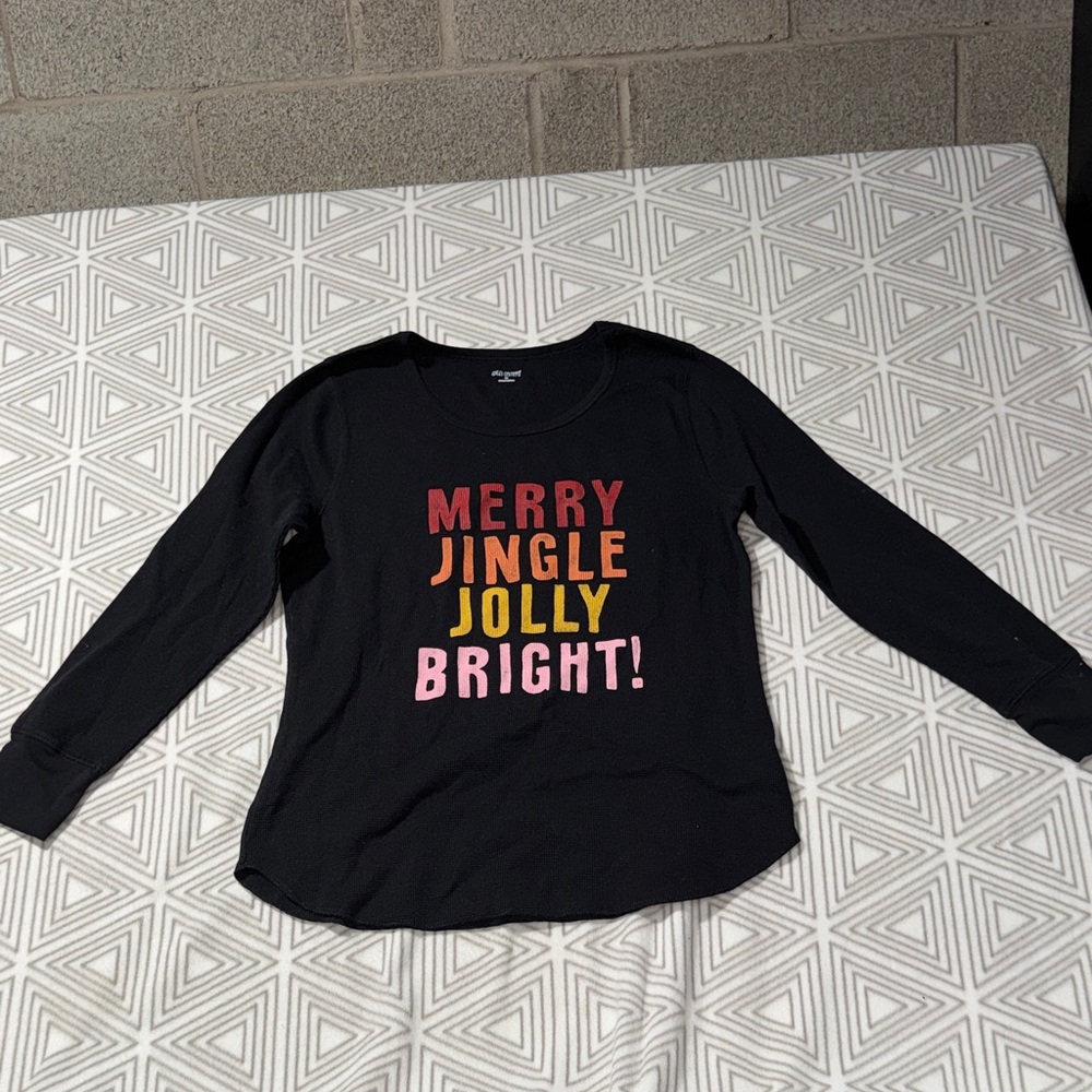 Old‎ Navy Kids Long Sleeve Tee with Festive Text